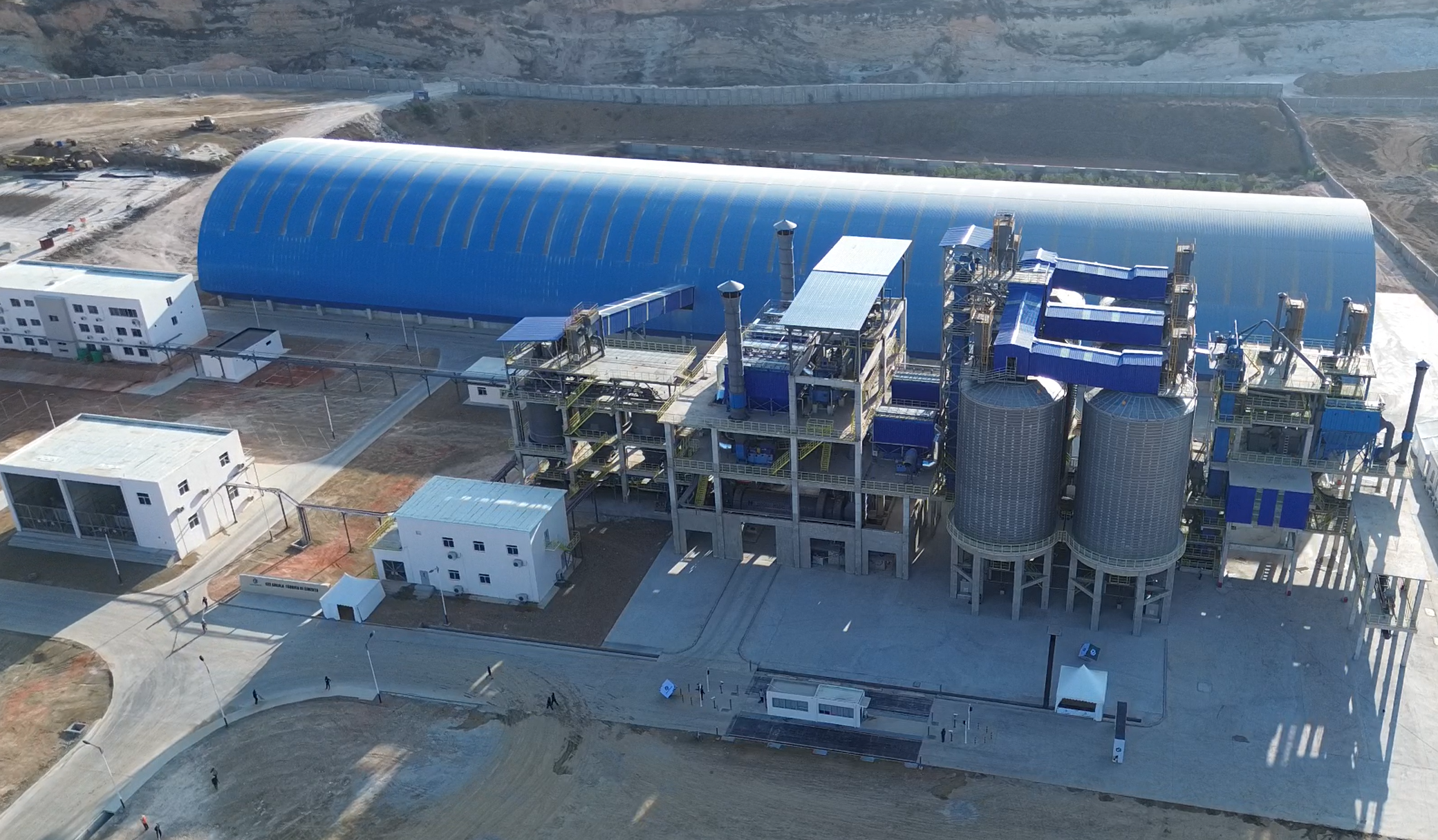 安哥拉CES1500t/d熟料水泥生产线（一期）机电设备安装工程.png